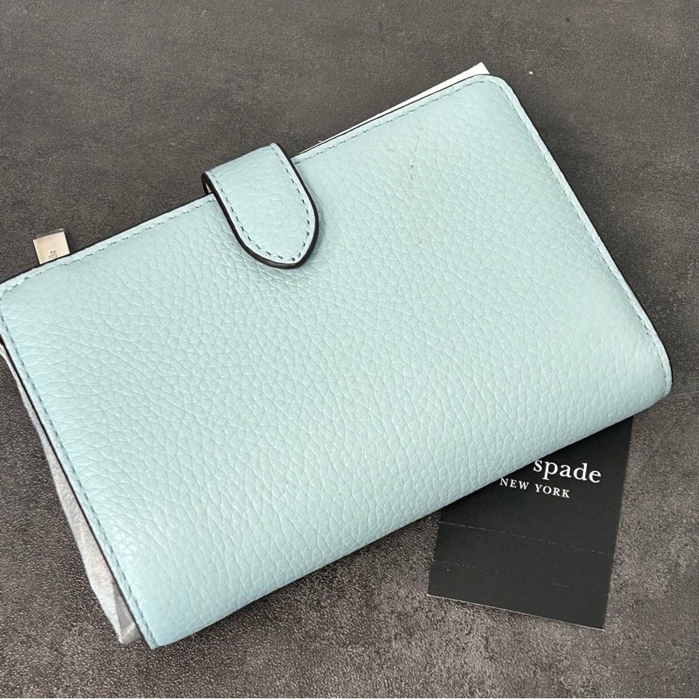 kate spade Leila Medium Compact Bifold Wallet Dewy Blue NWT - Picture 6 of 14